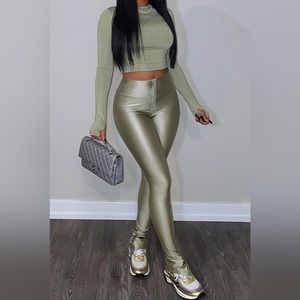 Light Green Crop Top Long Sleeve & Fitted Pants Set